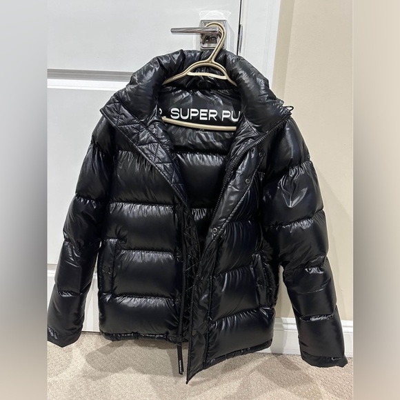 Aritzia Mr Puff - Picture 1 of 4